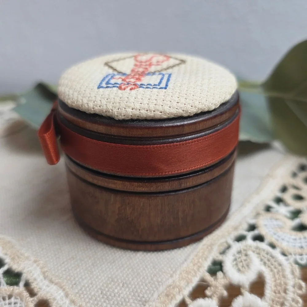 Vintage Wooden Stamp Box Cross Stitched Lid Round‎ Dark Wood Desk Organizer